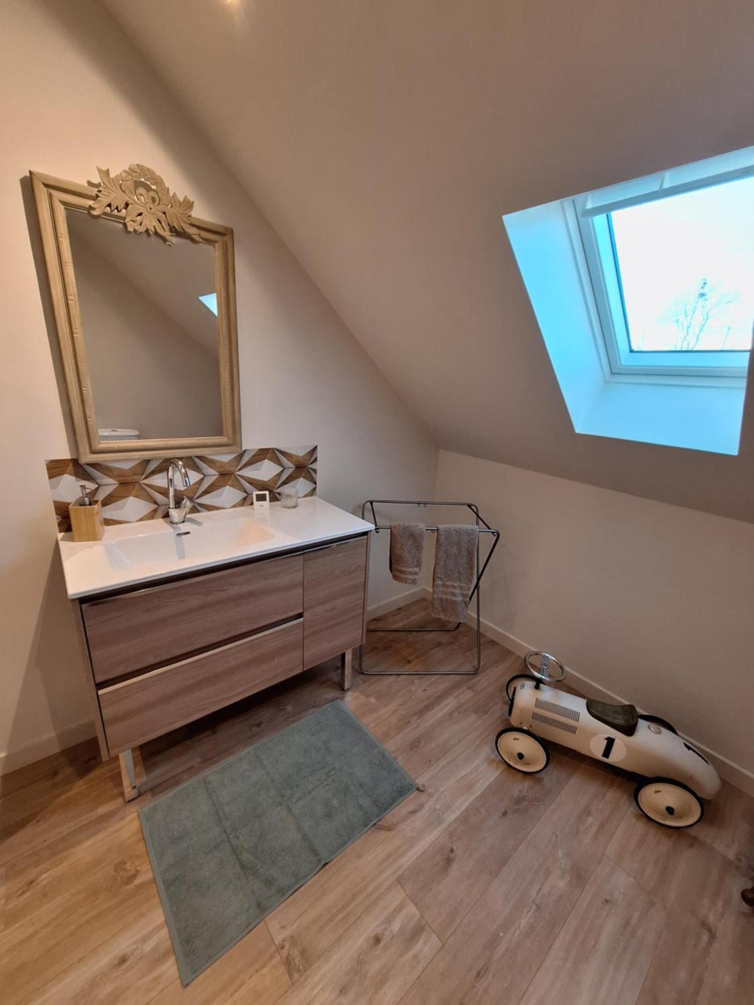 La Chambre Mademoiselle Causeuse Malville Luaran gambar